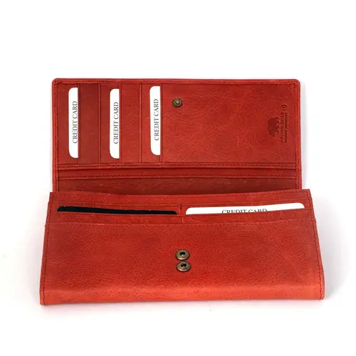 ladies-wallet-with-flap-closure-in-genuine-leather-775865